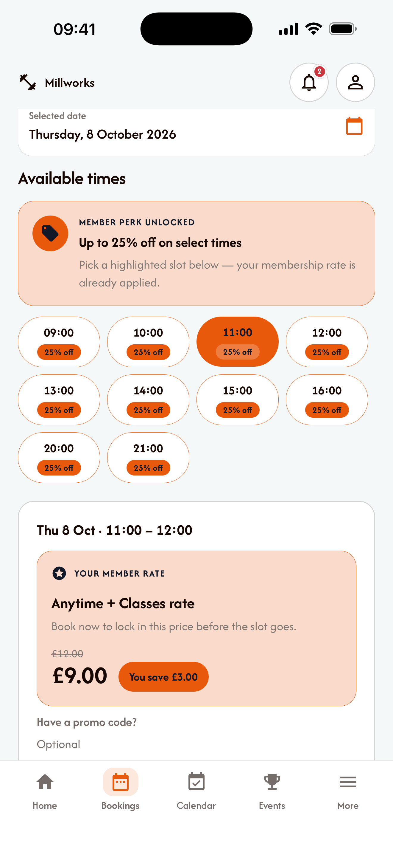 The member app booking a badminton court at 11:00 with a 25% member discount